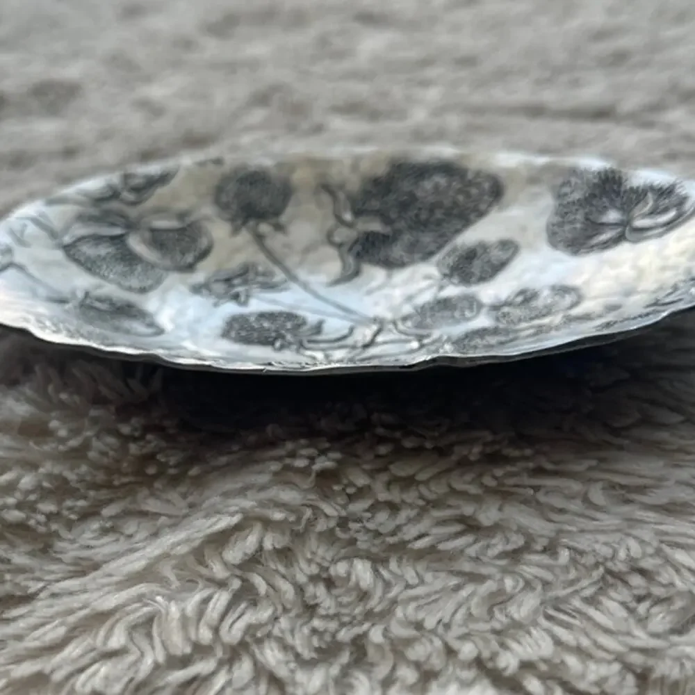 Vintage DeMarsh Forge Strawberry Plate Soap Trinket Dish Made in USA SIlver